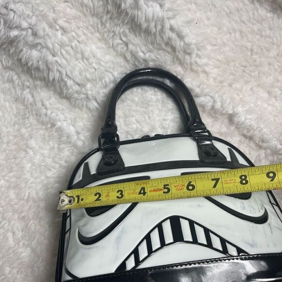 LOUNGEFLY STAR WARS STORMTROOPER SMALL DOME SATCHEL BLACK &WHITE PATENT. - Picture 9 of 15